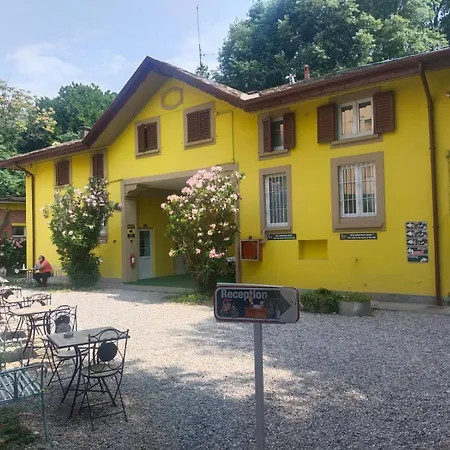 New Generation Hostel Como Lake-3